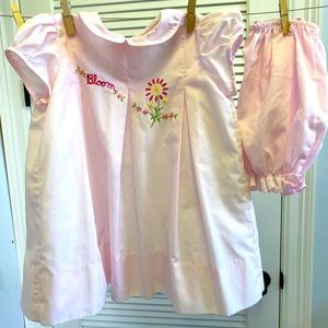 🌸 TPP Bloom… dress with Bloomers 2T 🌸